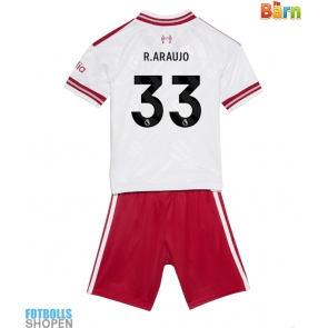 Billiga Liverpool Ronald Araujo #33 Bortatröja Barn 2026-27 Kortärmad (+ Korta byxor)